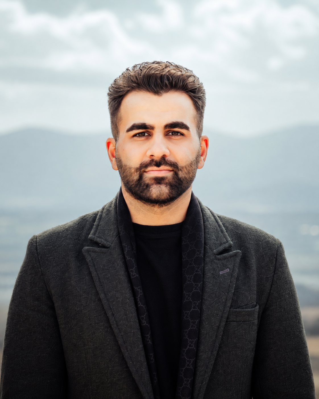 Portrait of Rozhyar Mohammed